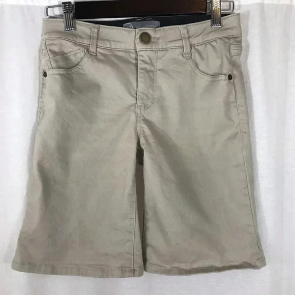 Wit & Wisdom  Ab-Solution Stretch Twill Shorts - Picture 3 of 13